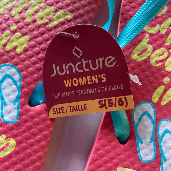 "Life is better in Flip Flops" | Summer Beachy Flip Flops; Size S(5/6) - Picture 6 of 8